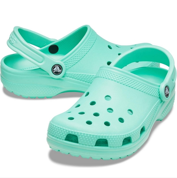 CROCS Shoes - Crocs  •  Unisex Mint Classic Clog